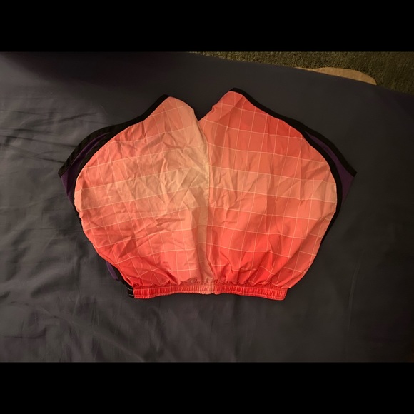 Nike Dri-Fit shorts - Picture 2 of 3